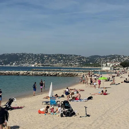 Διαμέρισμα Les Tropiques Bord De Juan Les Pins *